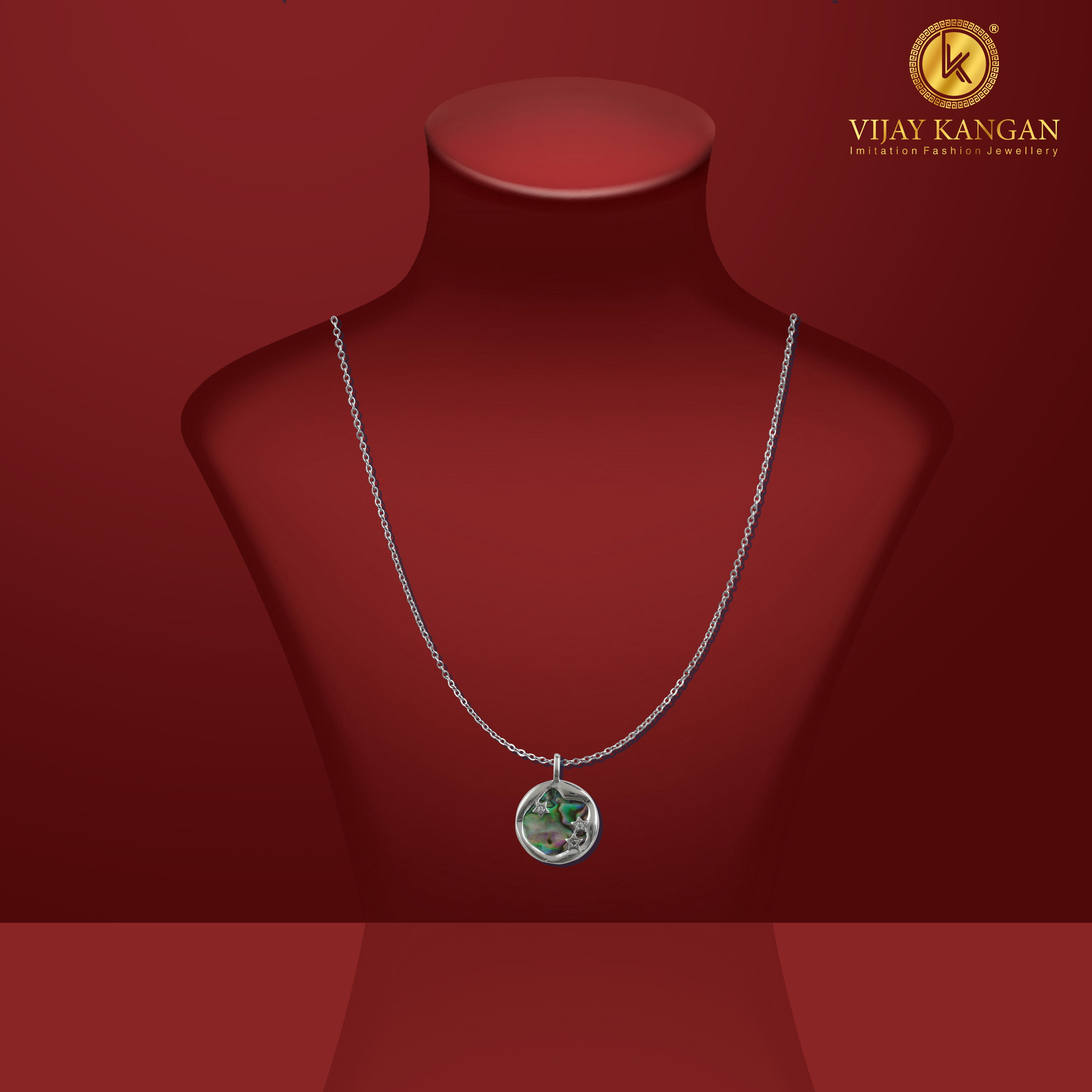 Silverpolished Collage Wear Western Pendent Chain