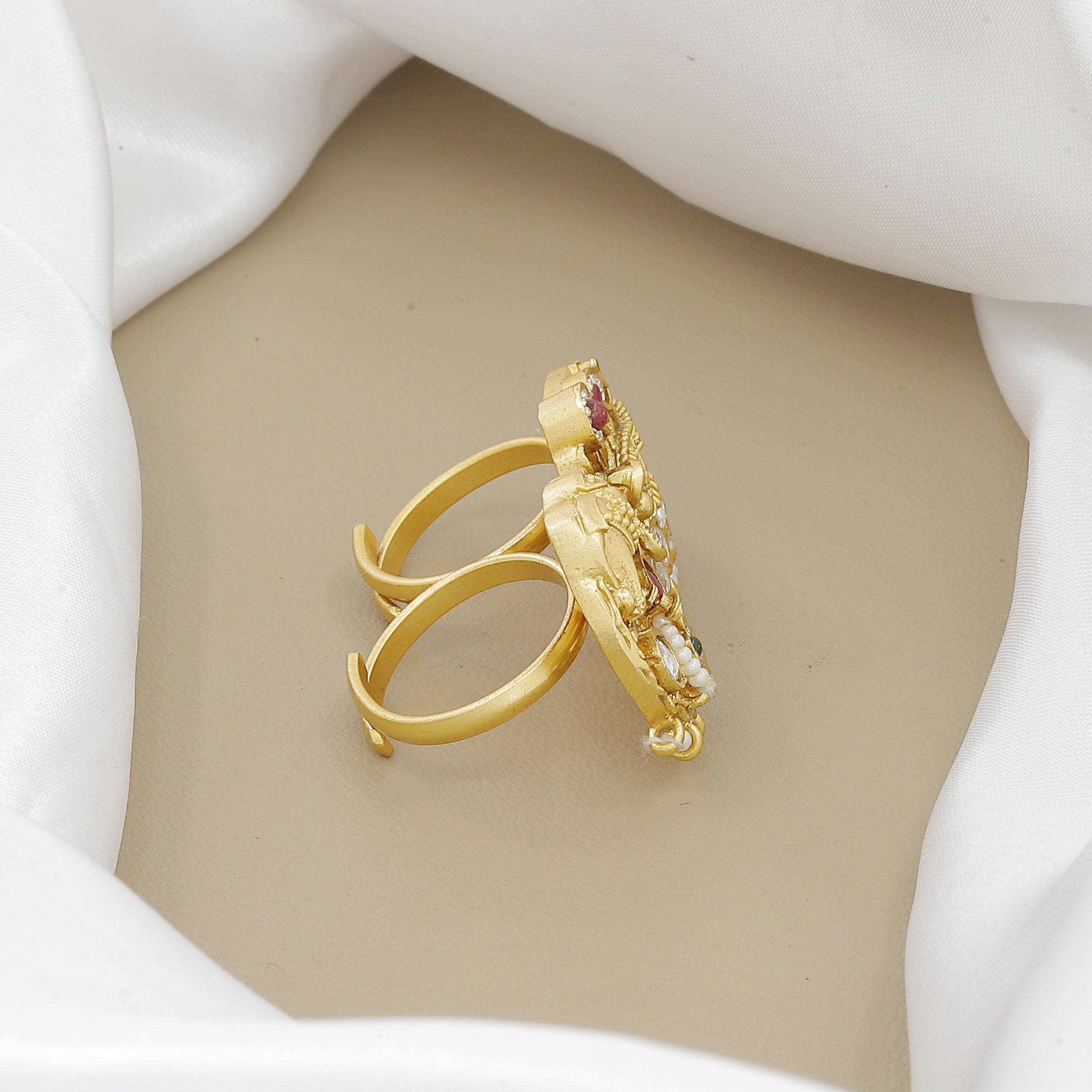Antique Elephant Double Finger Ring with Polki & Gemstones