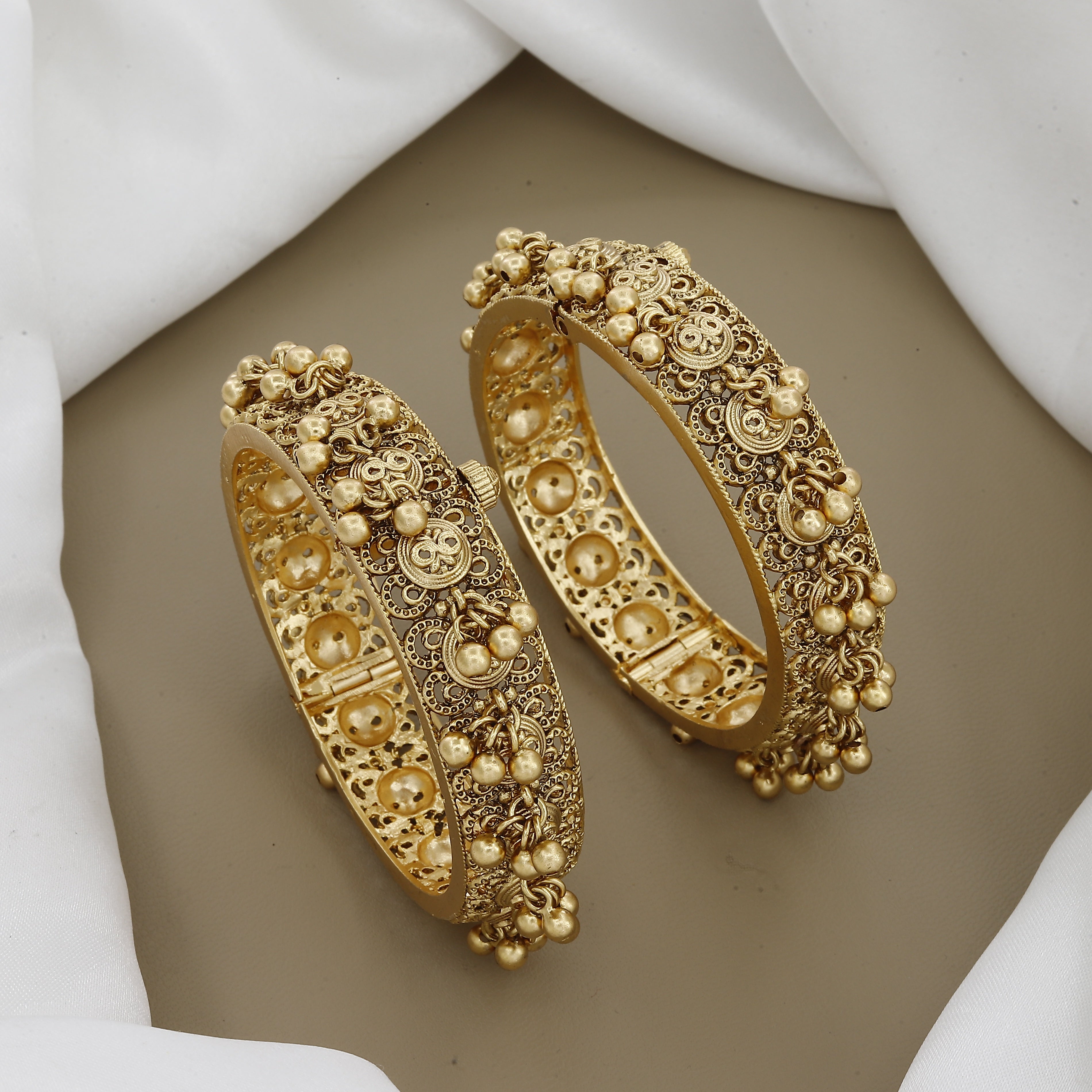 Antique Wedding Patla Set with Traditional Ball Drops