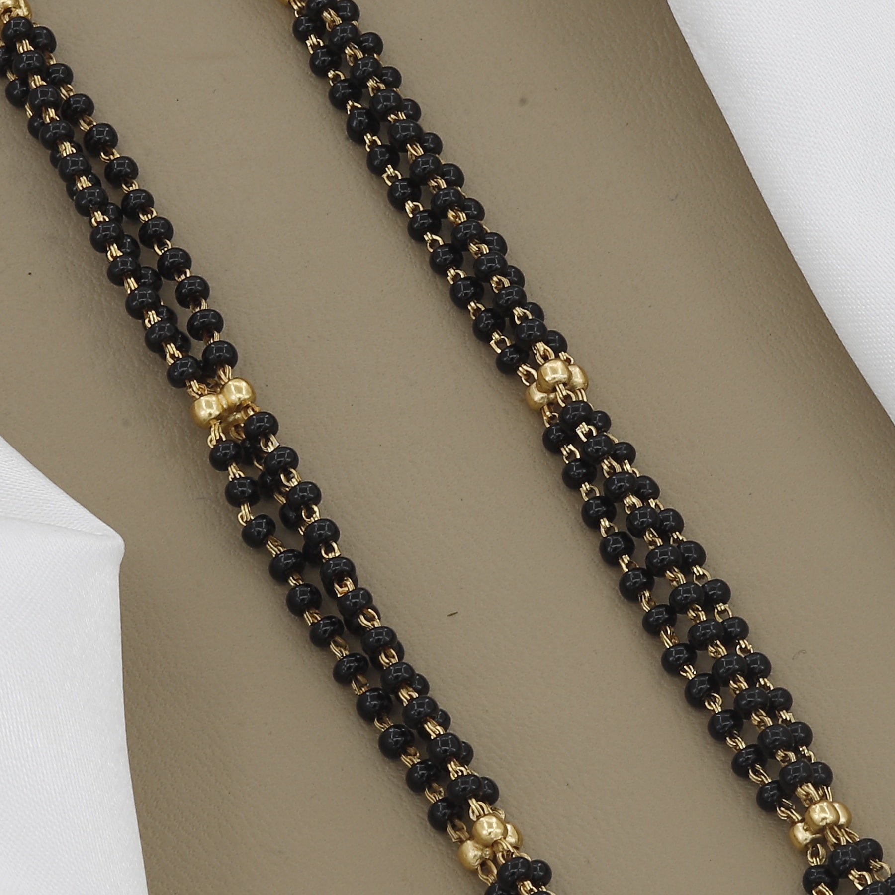 Antique Trapezoid Mangalsutra Set with Green Meenakari and Earrings