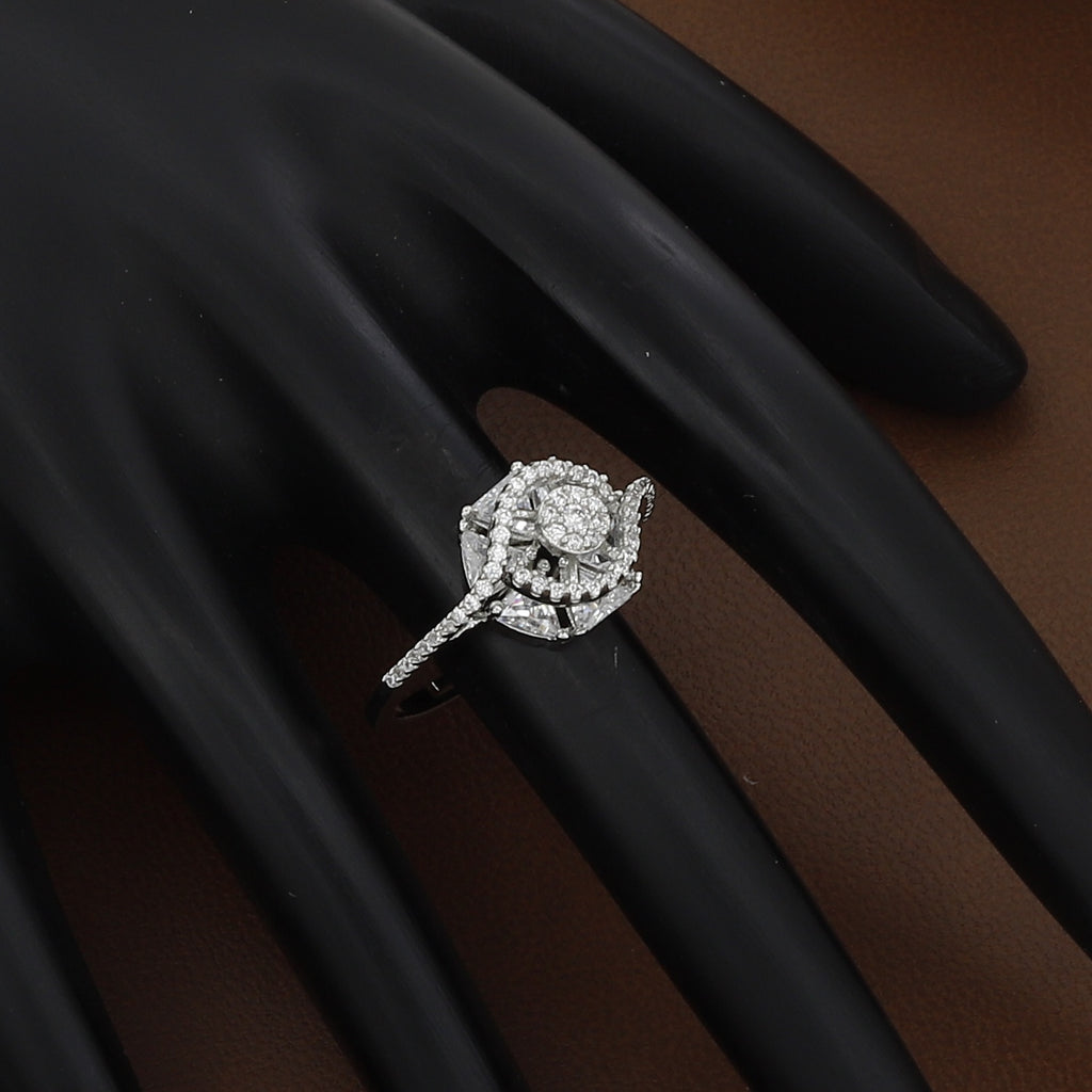 Silver Polished Diamond Cluster Party Diamond Ring