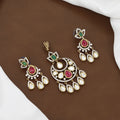 18k Regal Crescent Kundan Pendent Butti Set