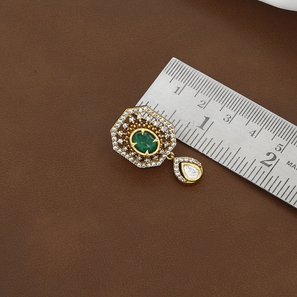 Victorian Polished Kundan Pendent Butti Set With Colors
