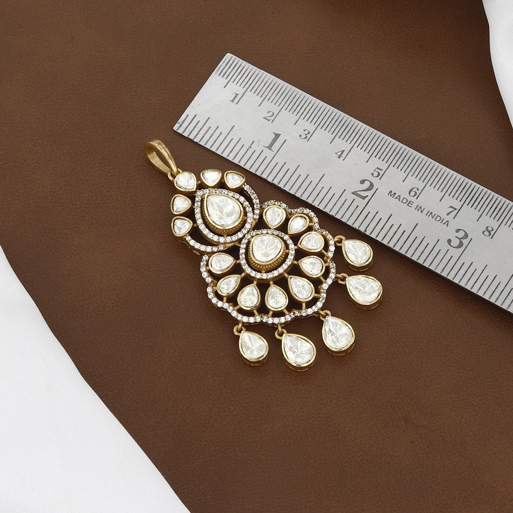 Victorian Polished Kundan Pendant and Earrings Set