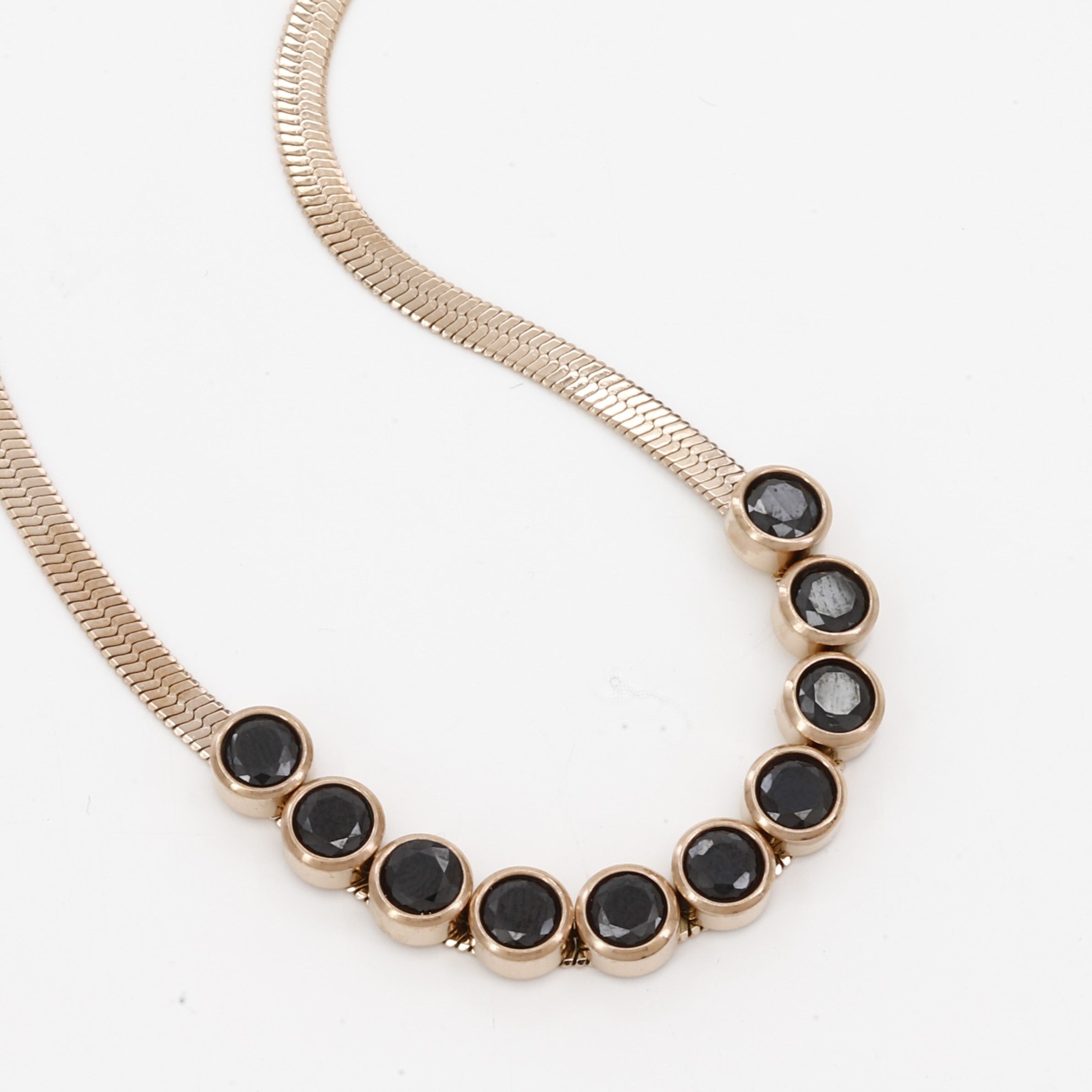 Elegant Gold & Black Bezel Stone Choker Necklace