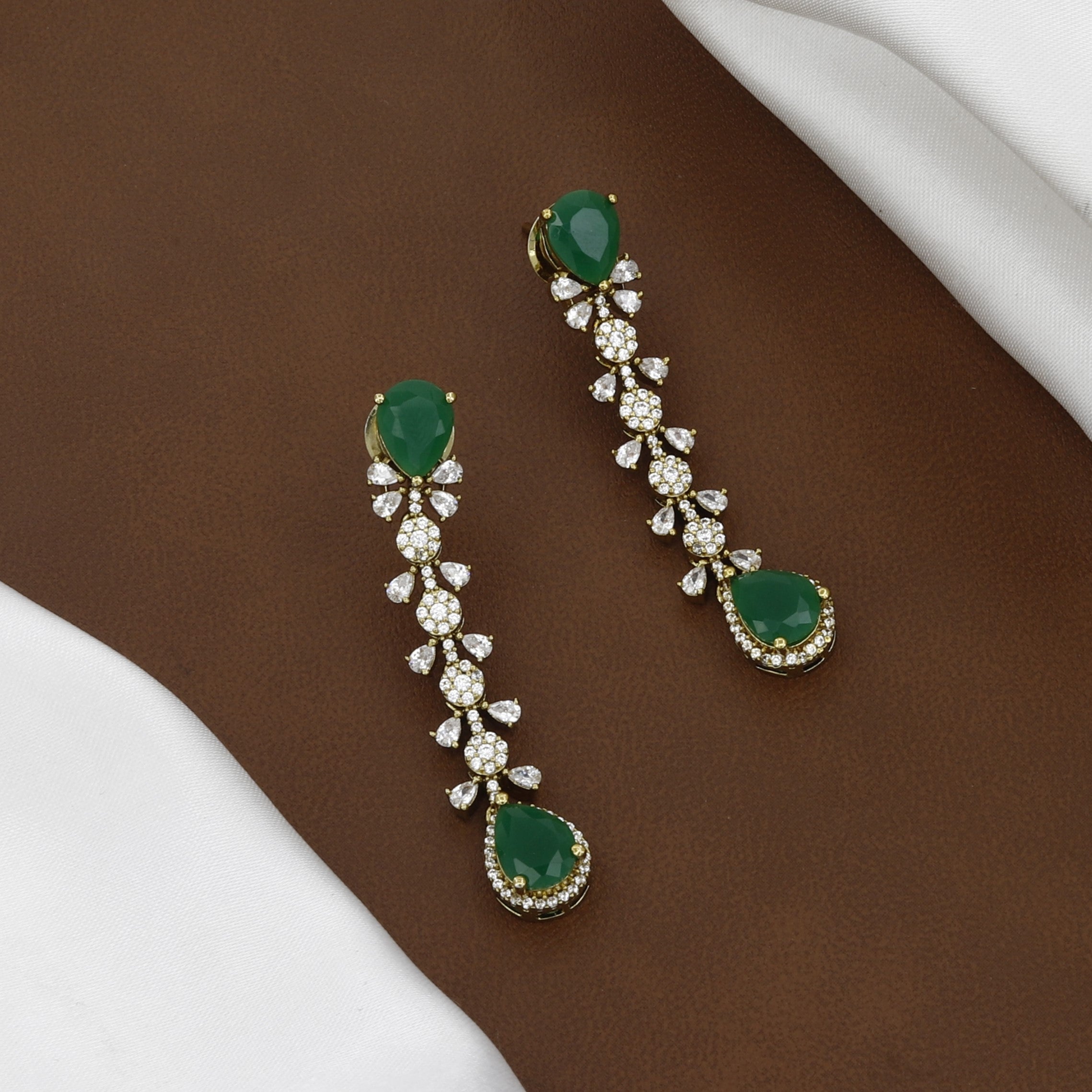 Mehndi Polished Sparkling CZ Vine Leaf Necklace & Chandelier Drop Earring Set