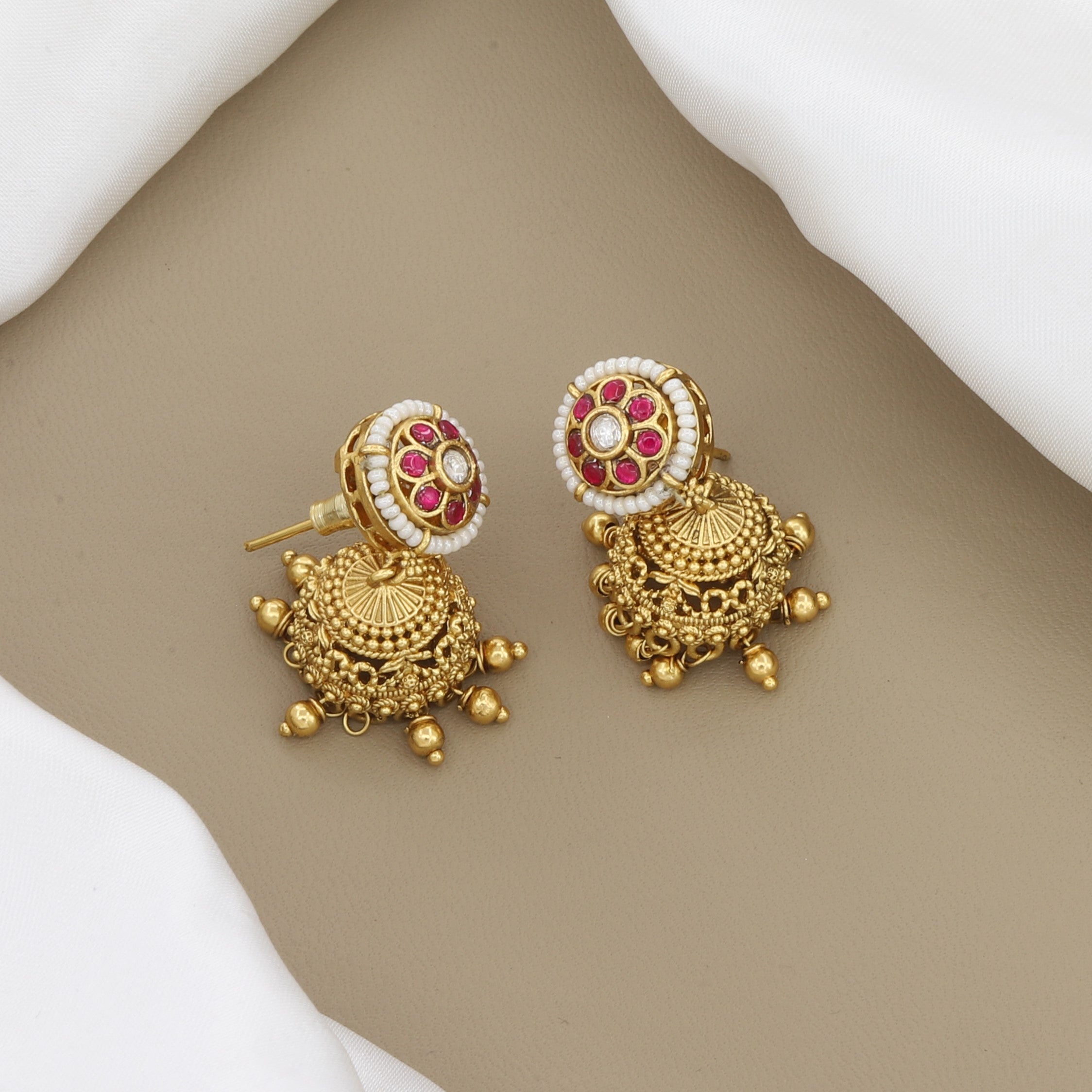 Floral Stone Mangalsutra Pendant Set with Black Beads