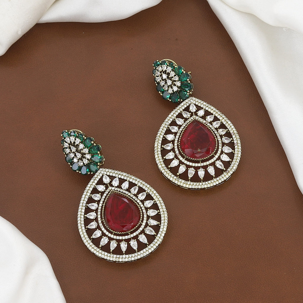 Mehndi Polished Exquisite Ruby and Emerald Diamond Necklace Set