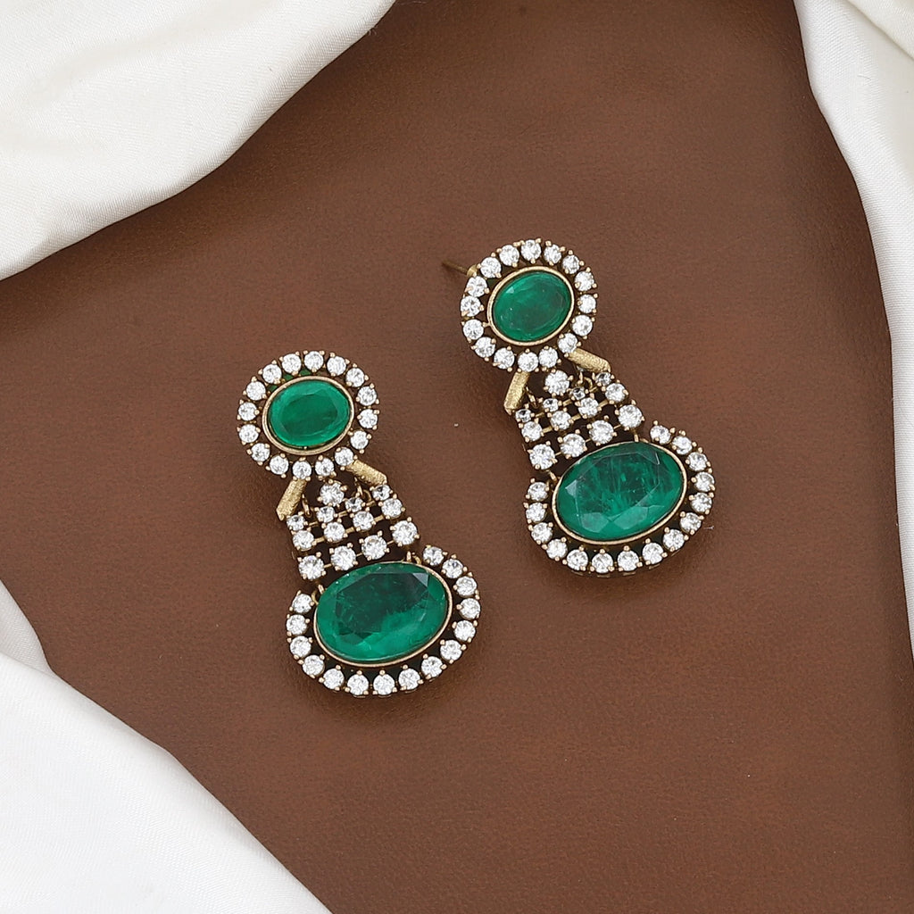 Sophisticated Emerald and Diamond-Look Diamond Necklace Set