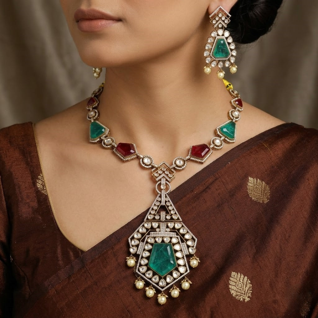 Royal Geometric Polki Pendant Necklace Set with Emeralds