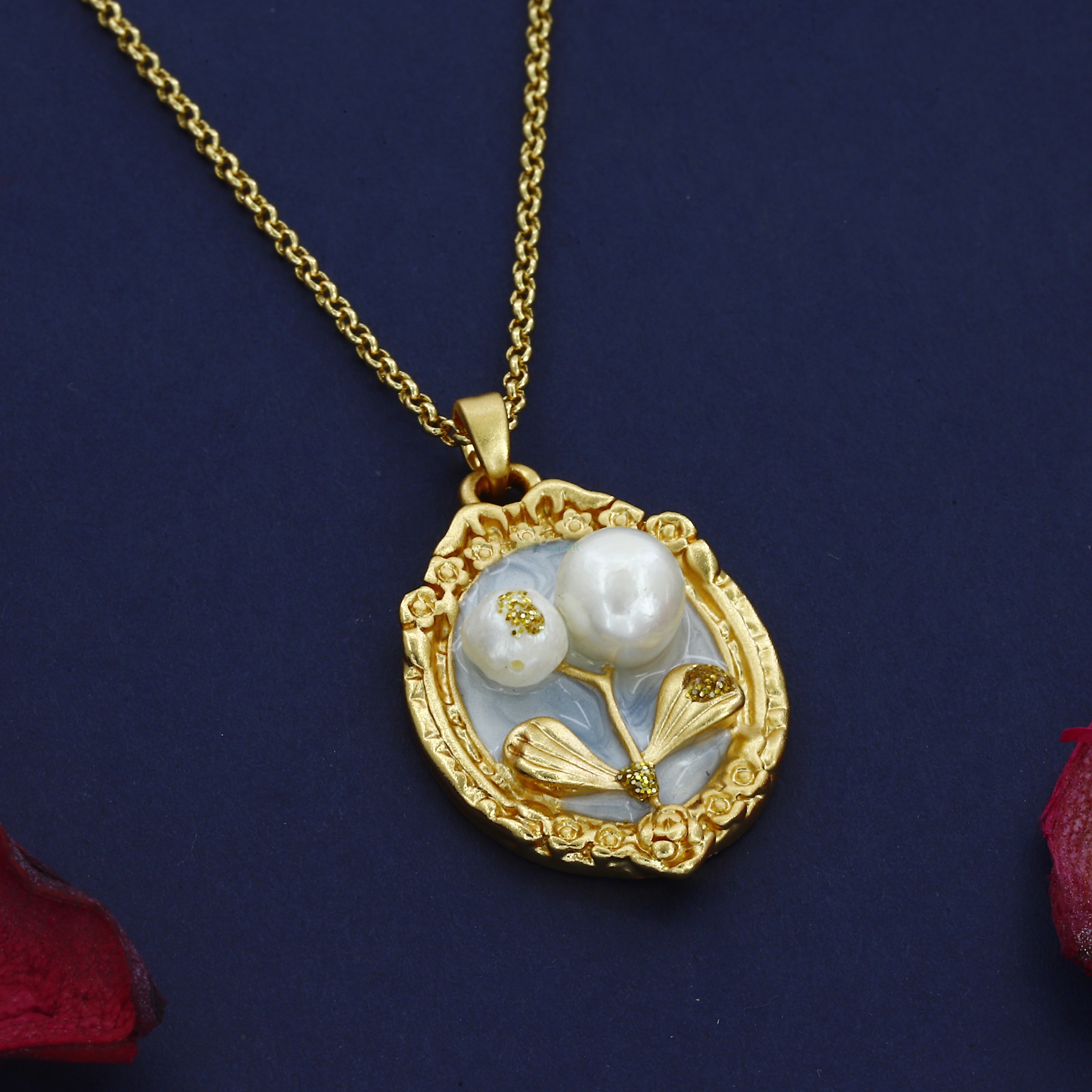 Flower Design Sky Color Vintage Pendent Necklace